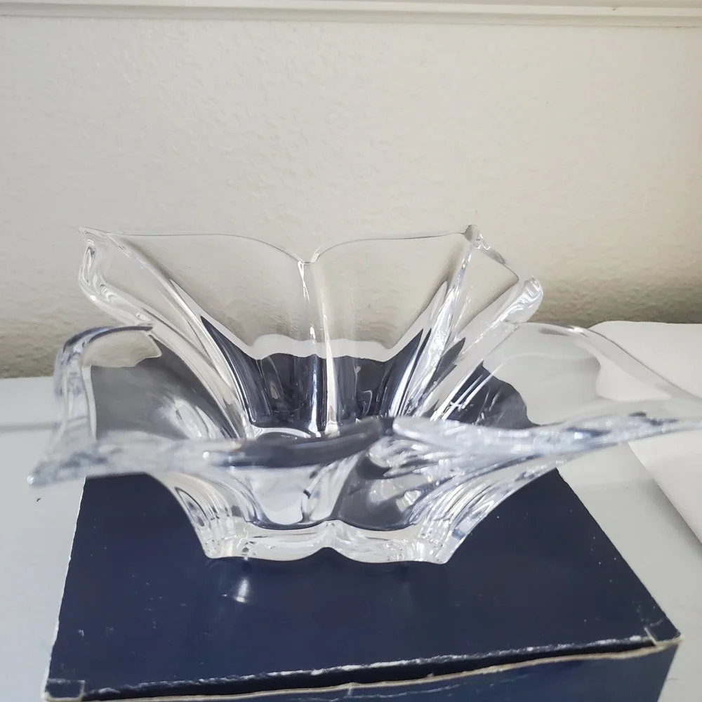 Mikasa Florale Lead Crystal 7 Inch Candy Dish VT215-210 Czech Republic with Box